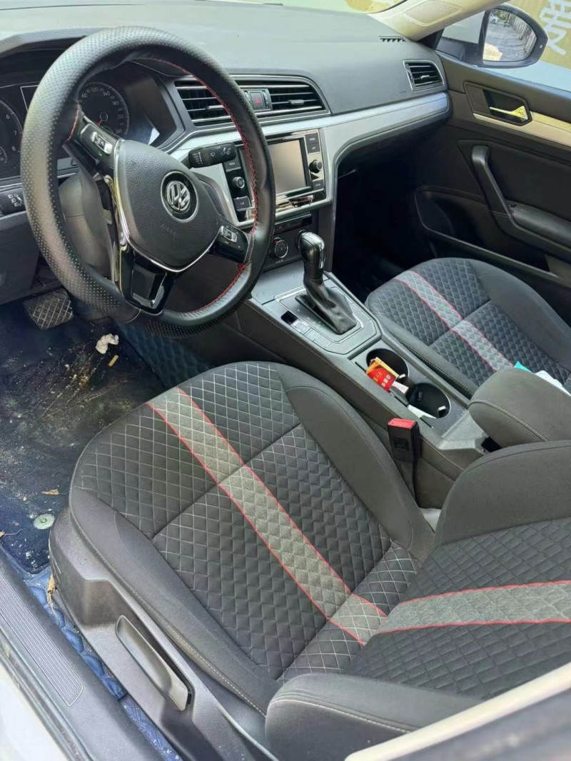 保定19年大众凌渡6