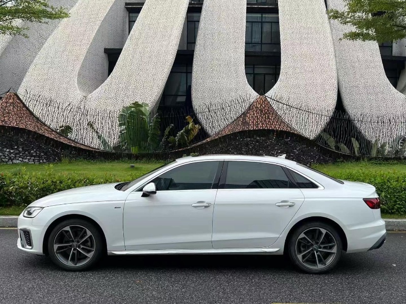 深圳21年奥迪A4L8