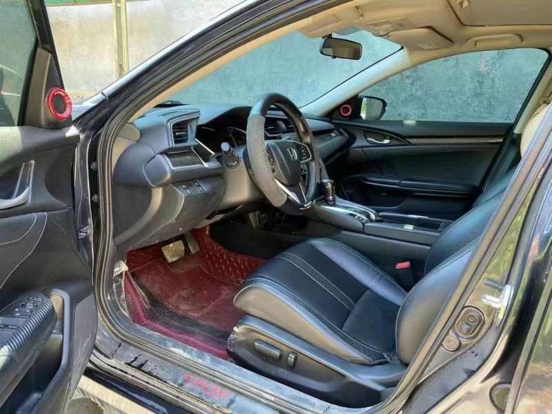 枣庄19年本田思域4