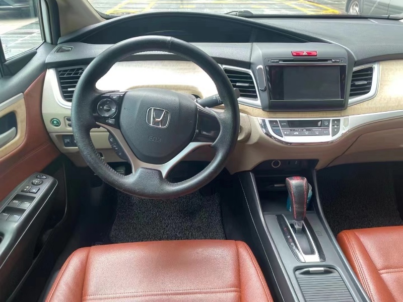 深圳14年本田杰德4