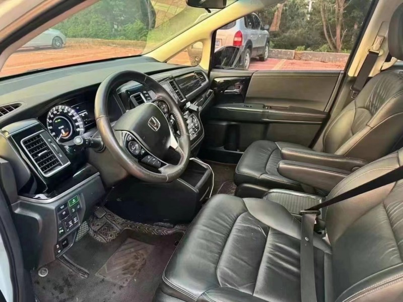 烟台21年本田艾力绅4