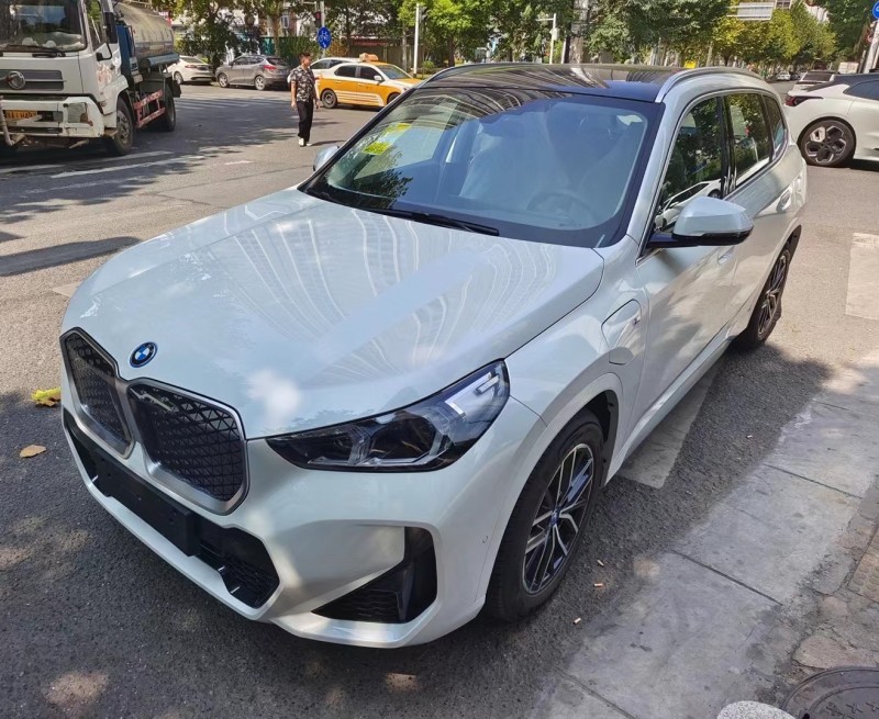 武汉24年宝马ix12