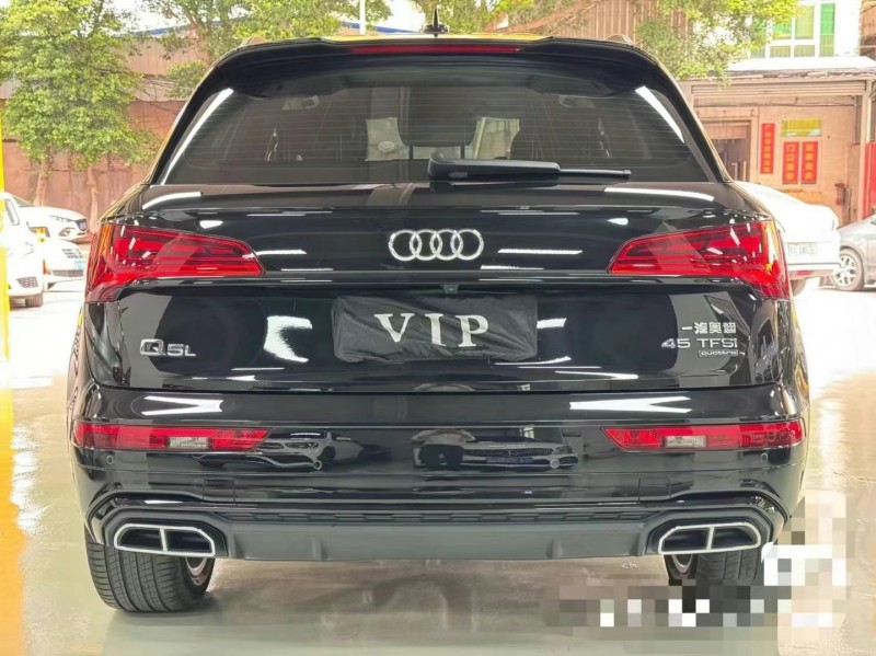 广州23年奥迪Q59