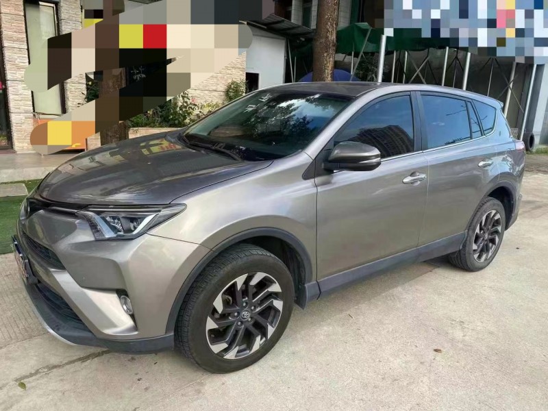 广州18年丰田RAV4荣放2