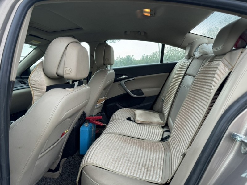 郑州15年别克君威7