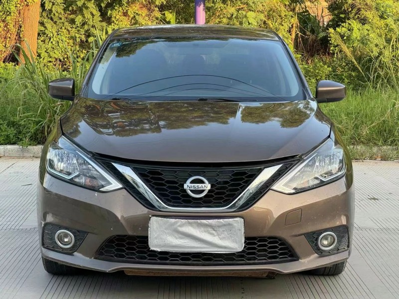 汕頭19年日產軒逸1