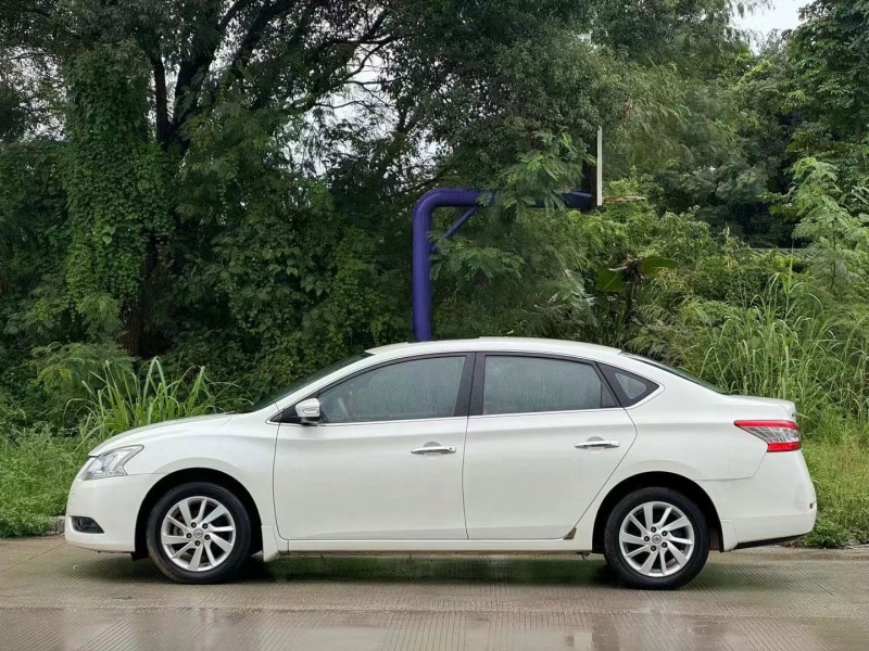 汕頭14年日產軒逸3