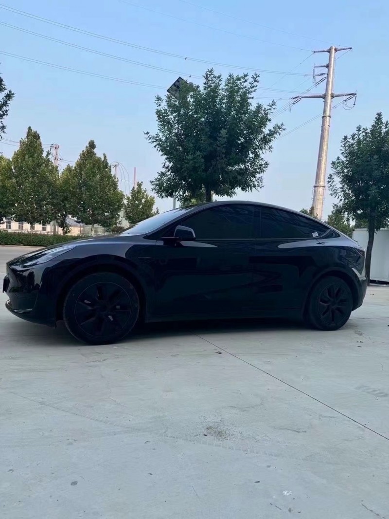 青島24年特斯拉MODEL Y2