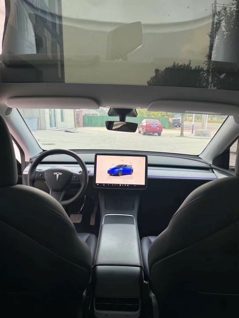 青島24年特斯拉MODEL Y5