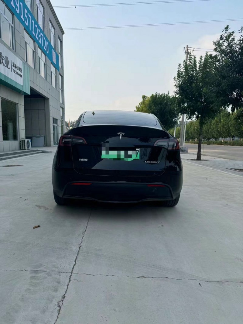 青島24年特斯拉MODEL Y9