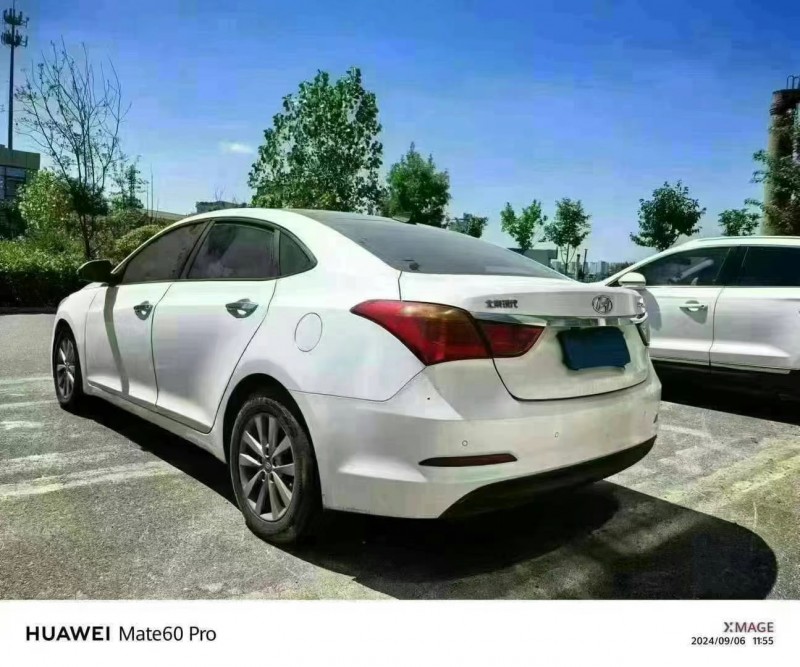 潍坊15年现代朗动4