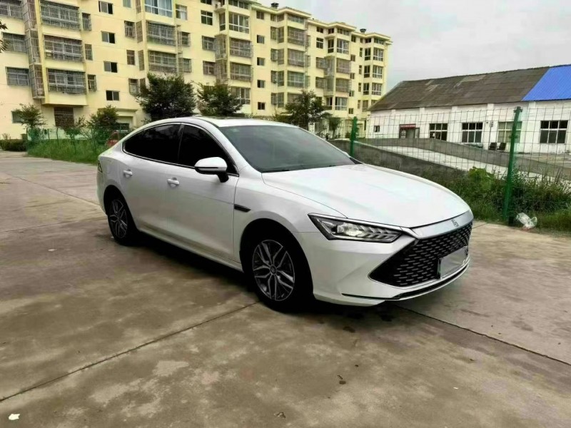 徐州23年比亚迪秦2