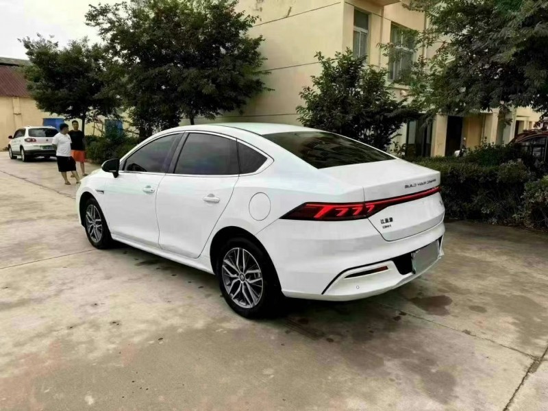 徐州23年比亚迪秦3