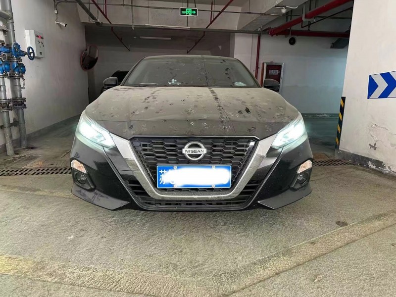 蘇州23年日產天籟1