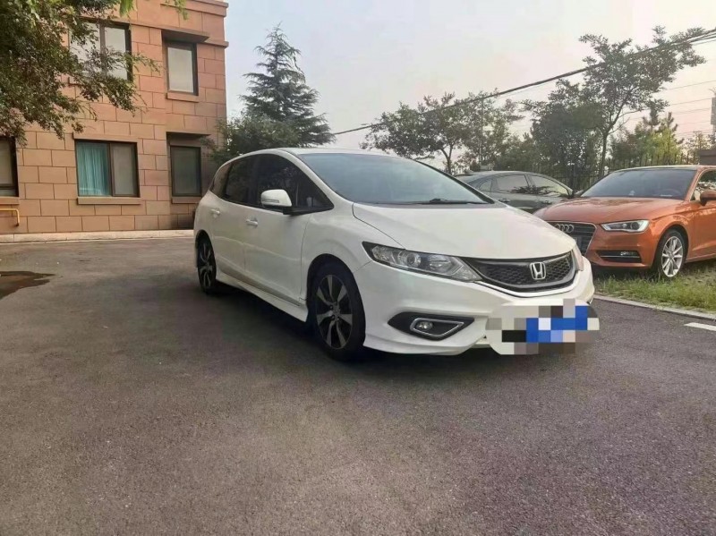 济宁15年本田杰德3