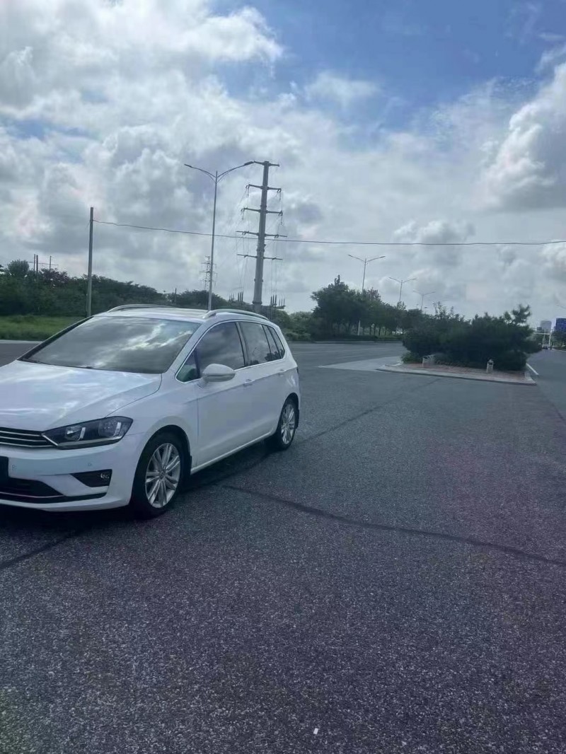 潍坊17年大众高尔夫·嘉旅3