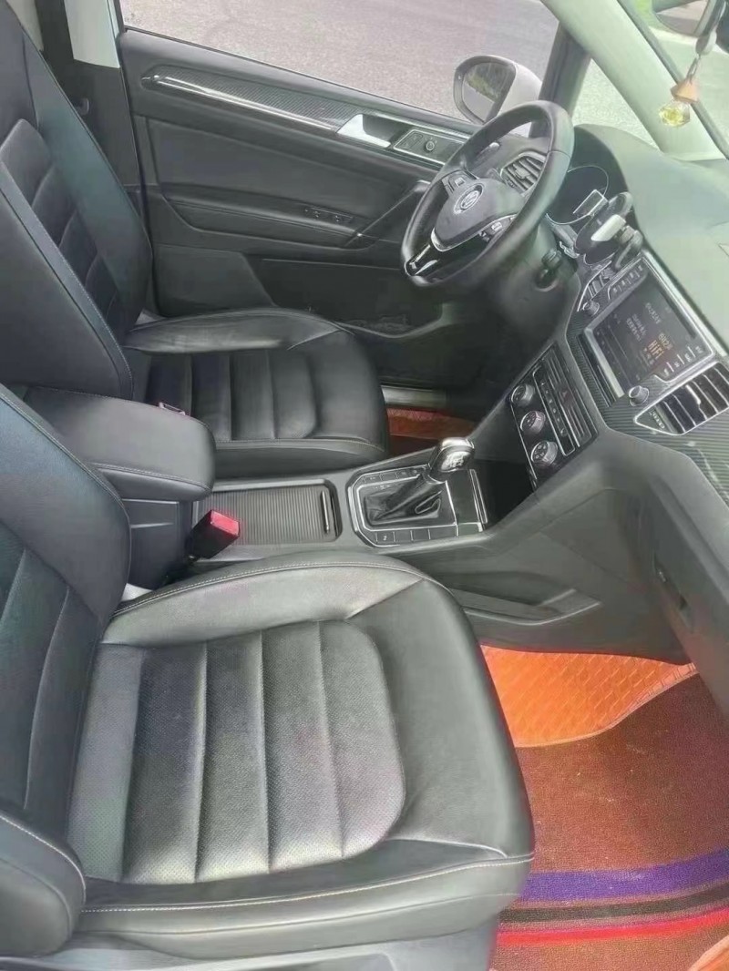 潍坊17年大众高尔夫·嘉旅7