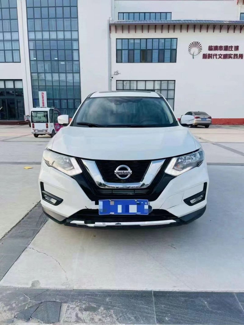 潍坊23年日产奇骏1