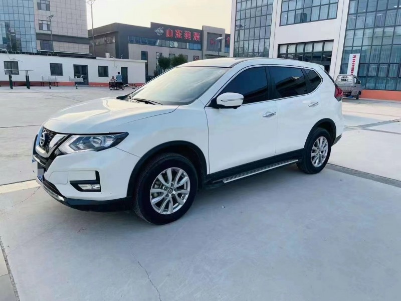 潍坊23年日产奇骏3