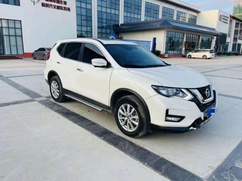 潍坊23年日产奇骏9