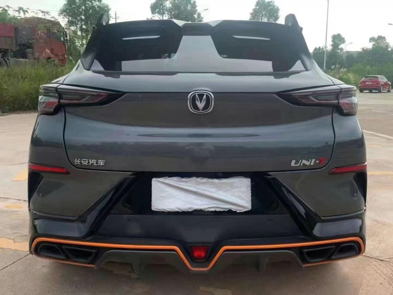 邵阳22年长安汽车UNI-T6