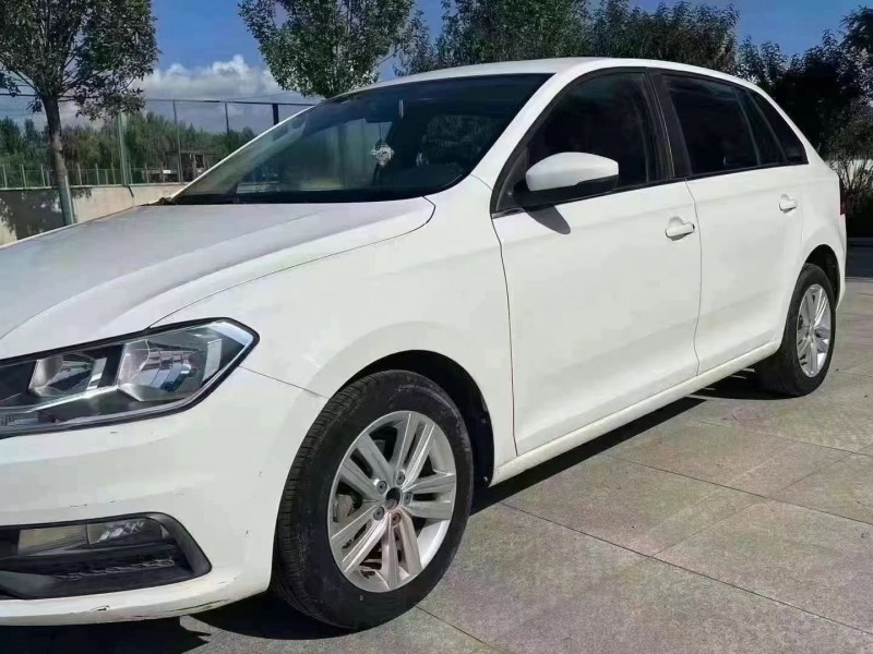 济南17年大众浩纳3