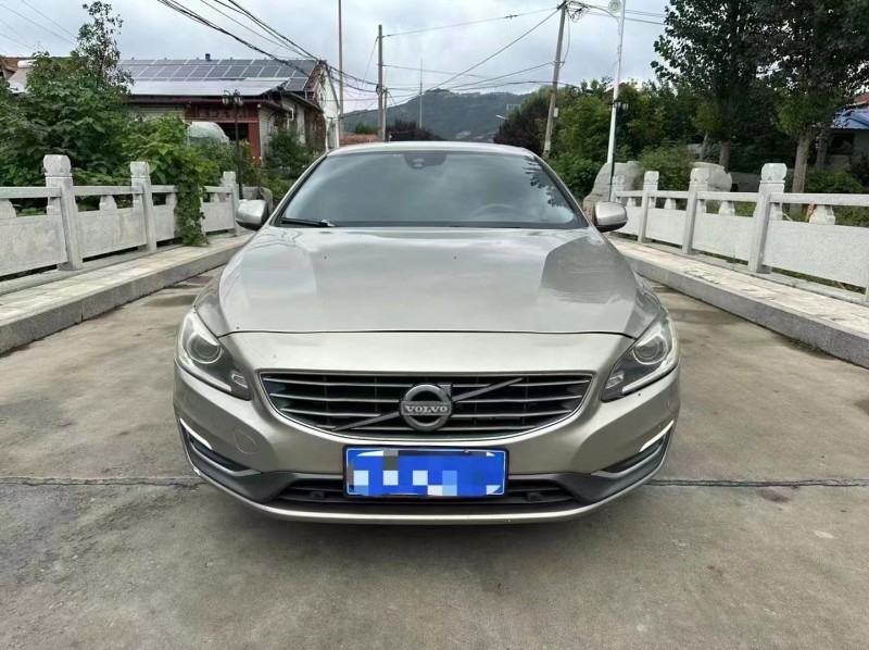 威海16年沃爾沃S60L1