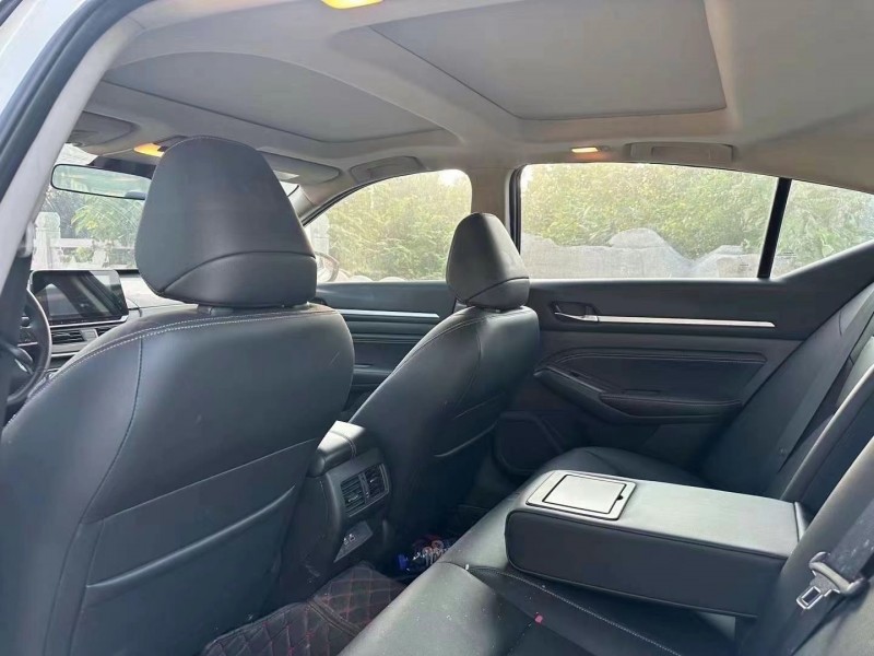 潍坊21年日产天籁6