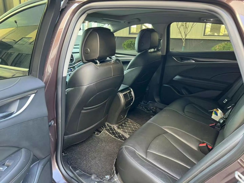 徐州18年别克君越4