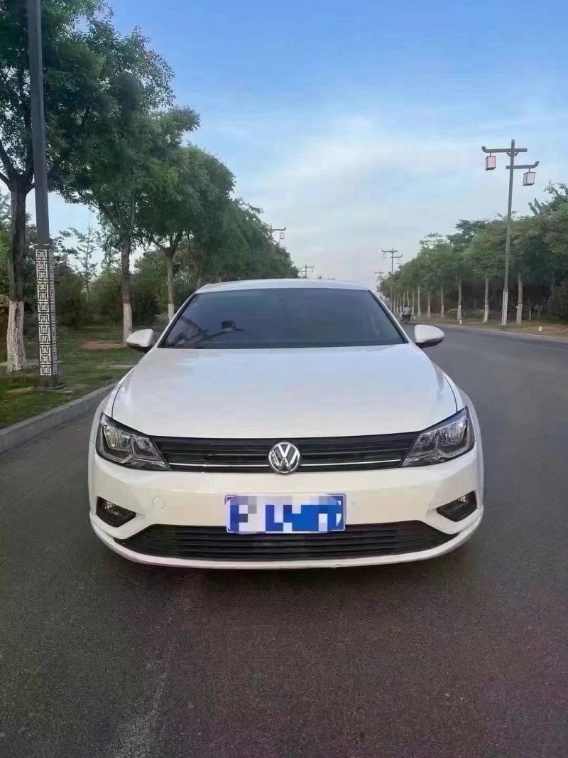 潍坊18年大众凌渡1