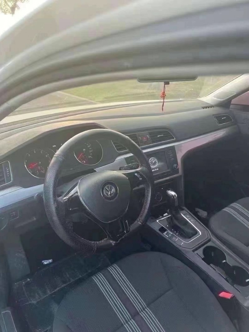 潍坊18年大众凌渡8