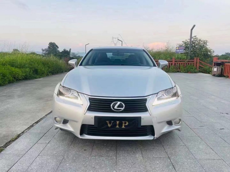 陽江13年雷克薩斯GS1