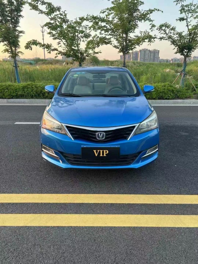 徐州15年长安汽车悦翔V71