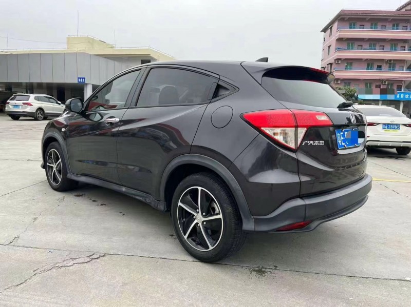 江门20年本田缤智7