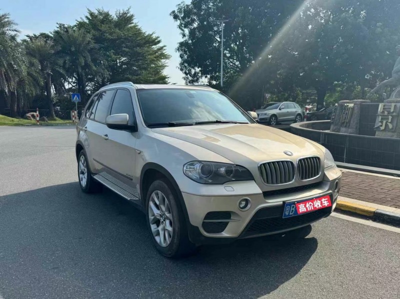 广州13年宝马X52