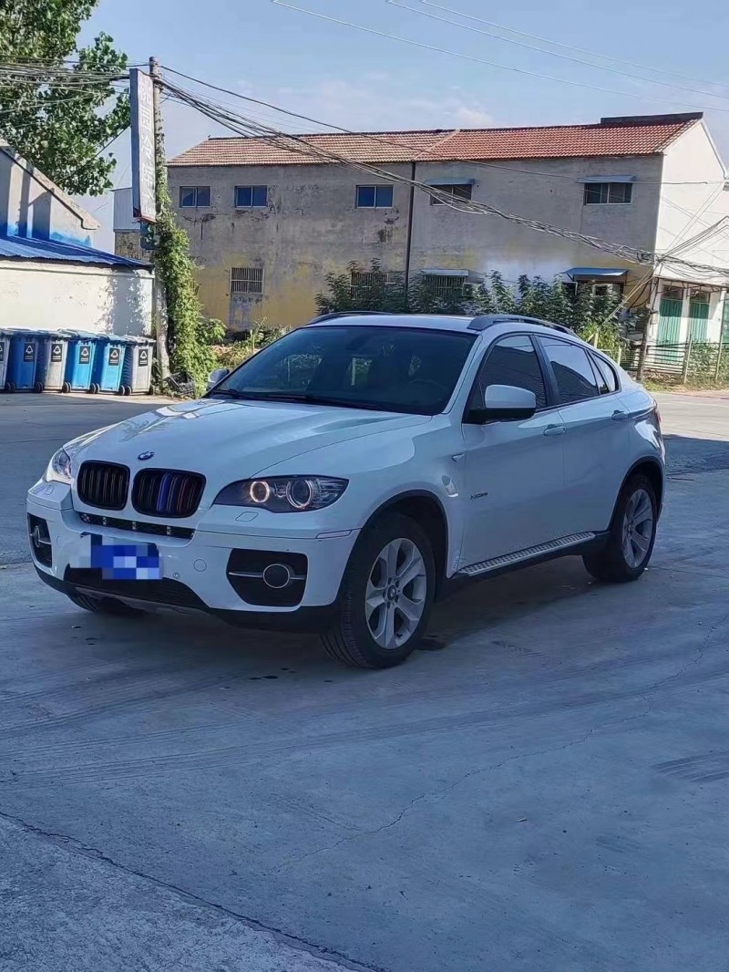 济宁12年宝马X62