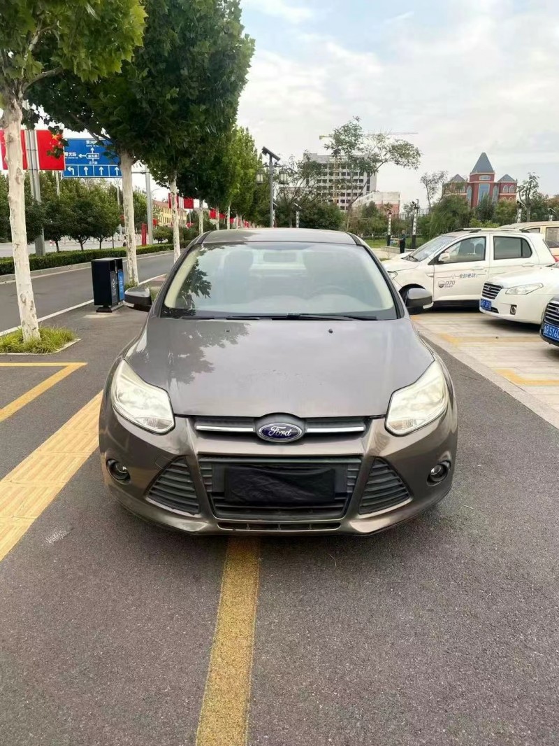 烟台15年福特福克斯1