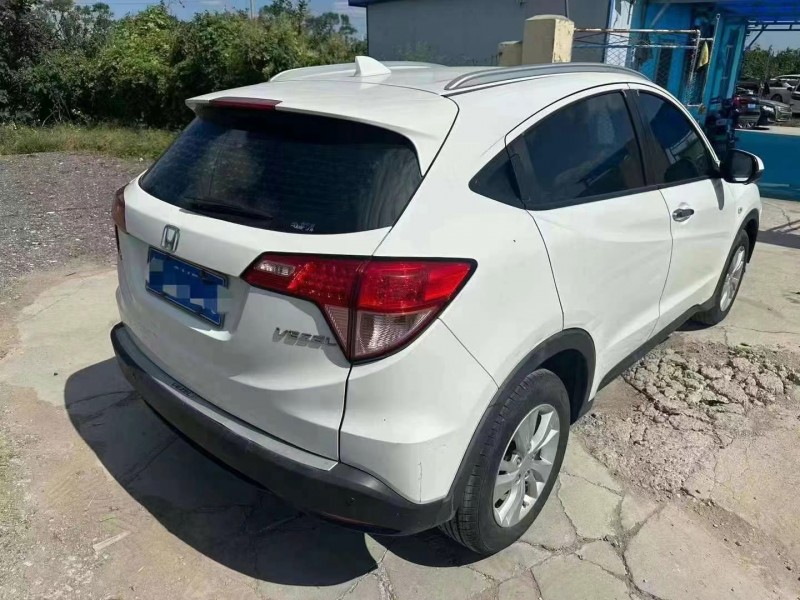 济宁17年本田缤智6