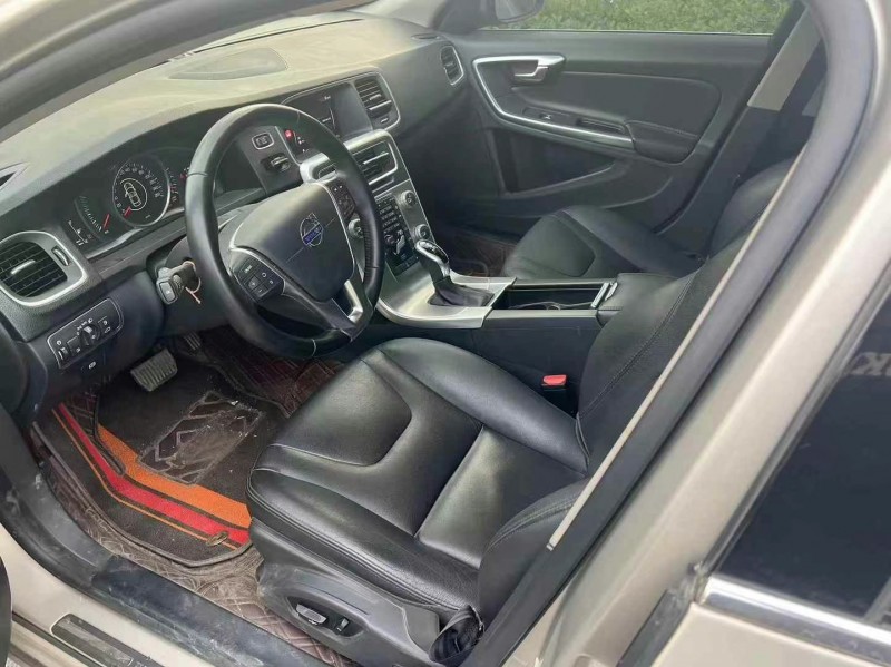 潍坊20年沃尔沃S60L4