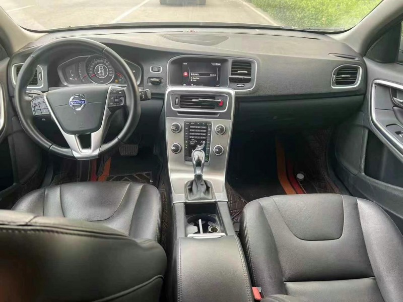 潍坊20年沃尔沃S60L6