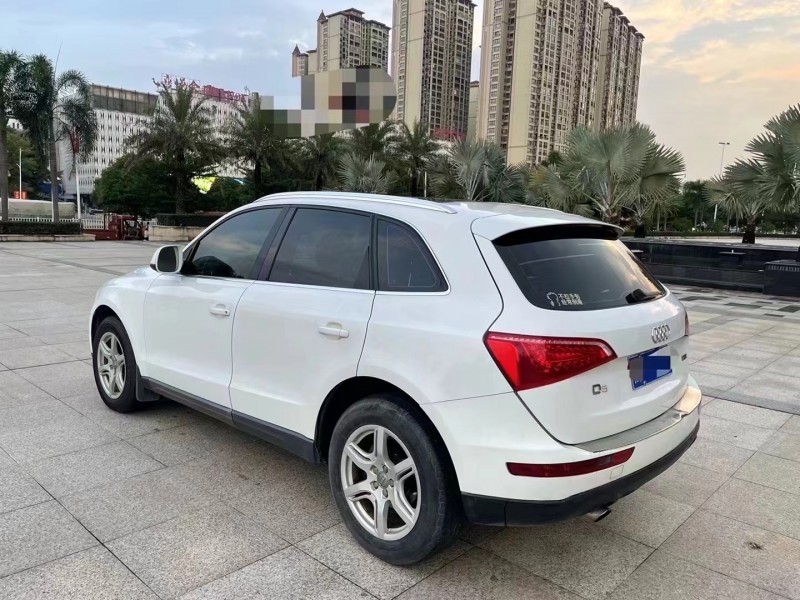 貴港12年奧迪Q55