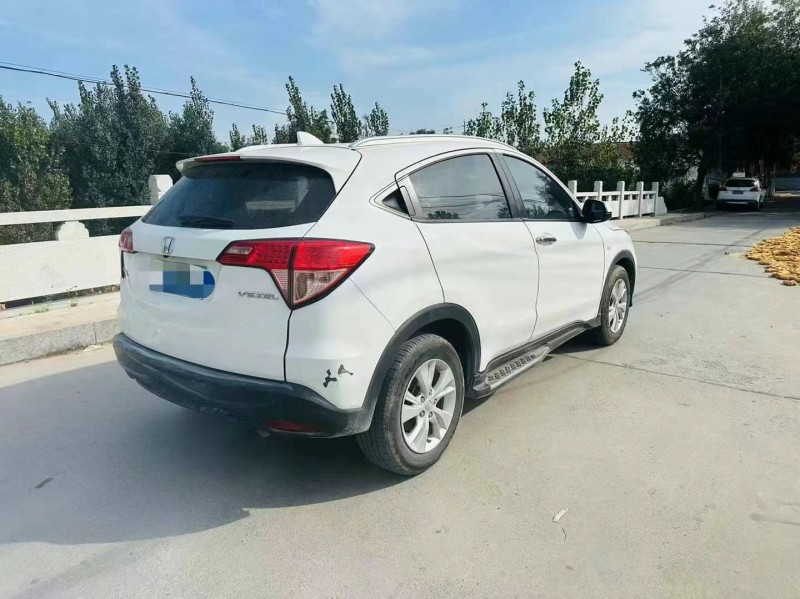 淄博18年本田缤智7