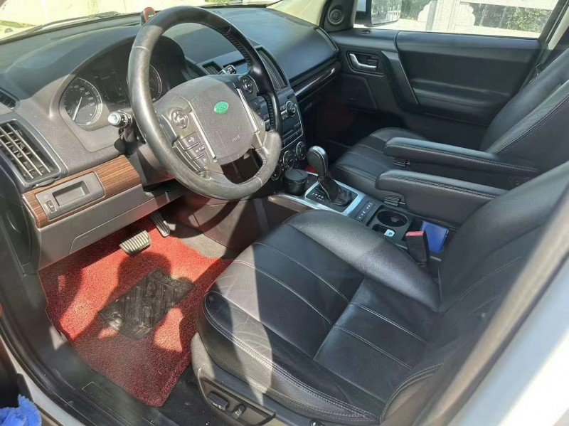 淄博14年路虎神行者4