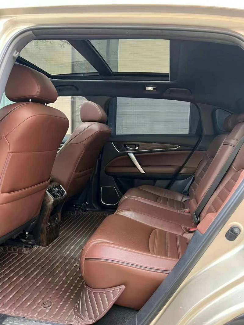 佛山18年本田URV5