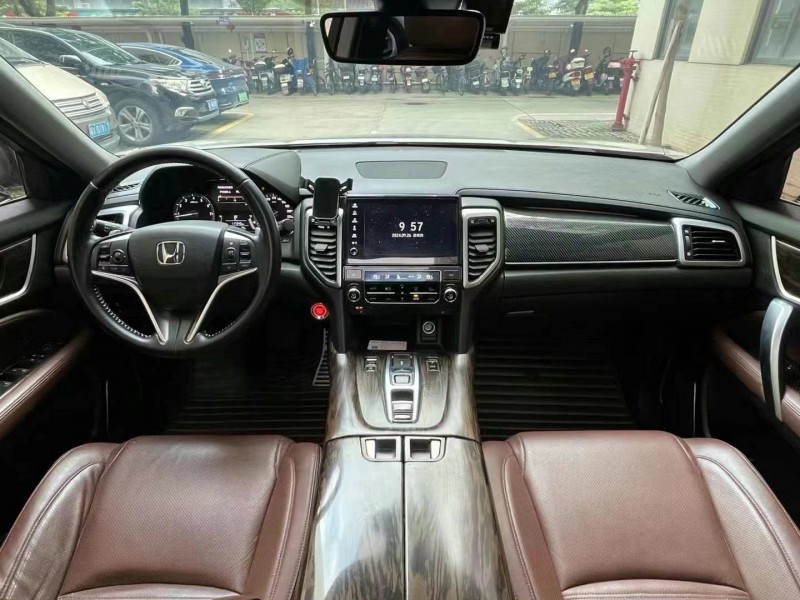 佛山18年本田URV6