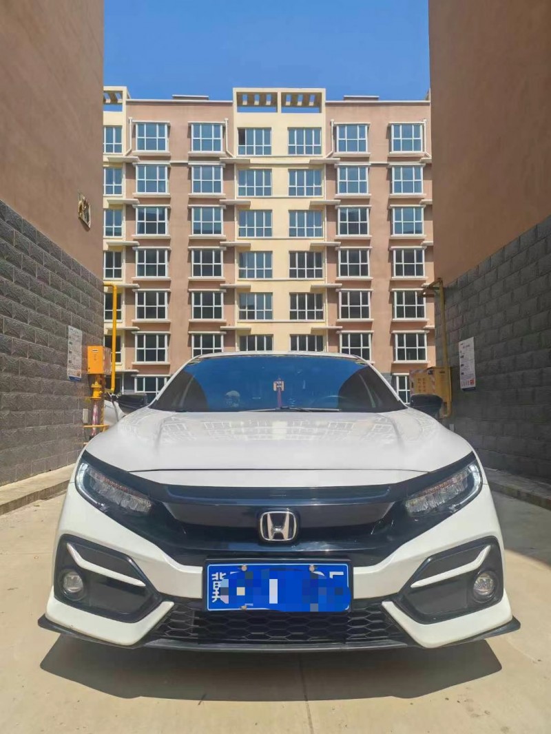 保定21年本田思域1