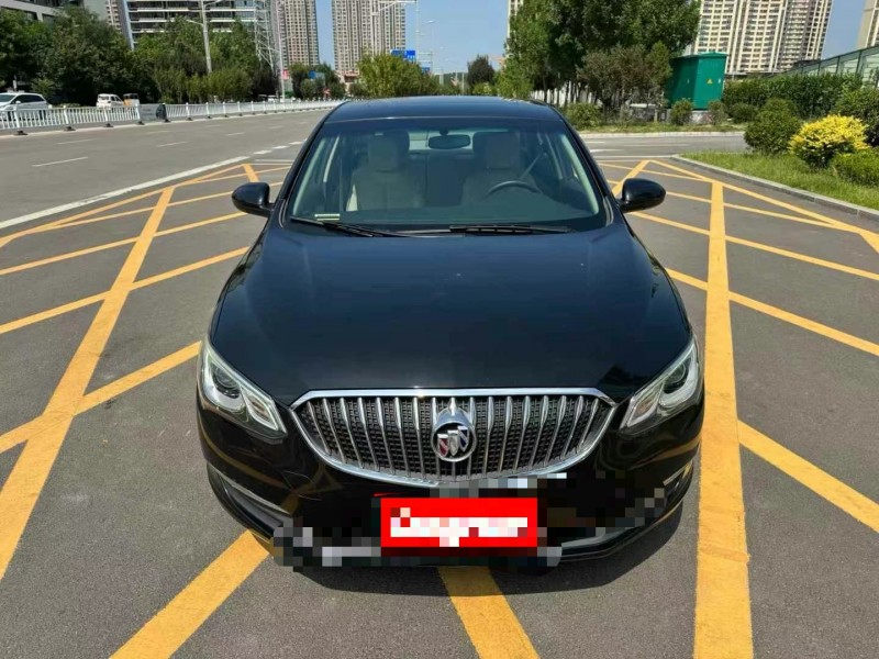 济宁17年别克英朗1