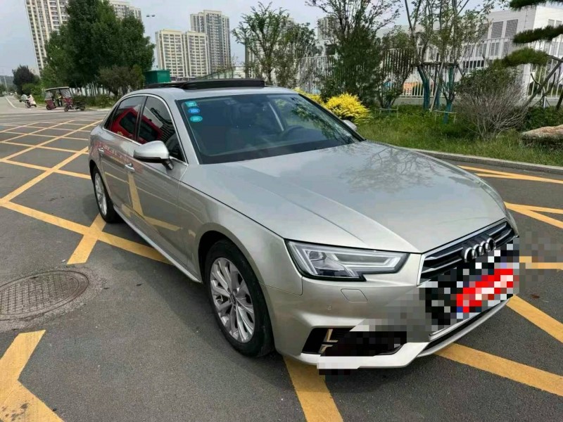 济宁19年奥迪A4L2