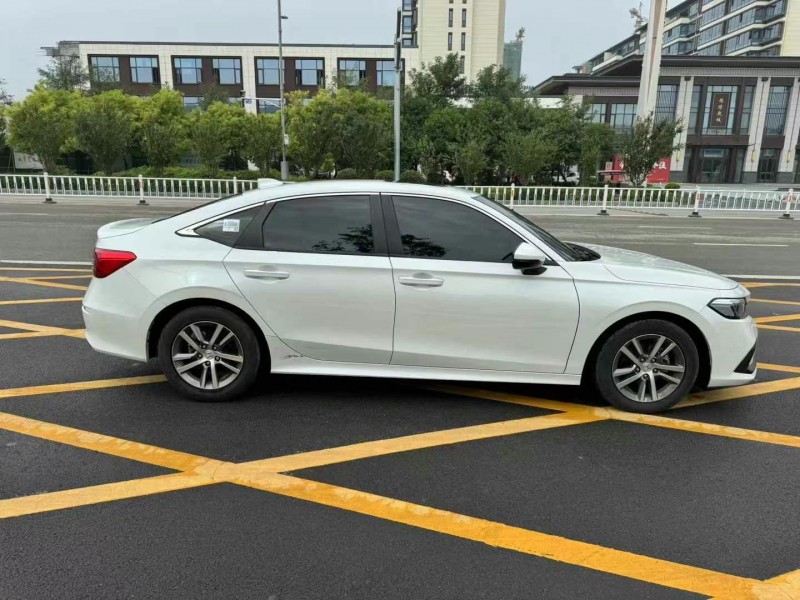 济宁22年本田思域7