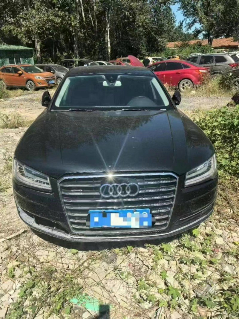 枣庄17年奥迪A8L1